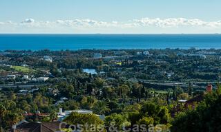 Ready to move into, spacious apartment with panoramic views of the coast and the Mediterranean Sea in Benahavis - Marbella 31026 