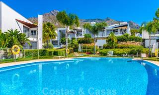 Modern luxury corner house with sea view for sale in the exclusive Sierra Blanca, Marbella 27159 