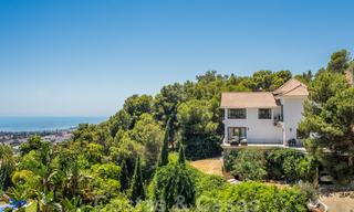 Renovated classic Mediterranean villa for sale with stunning sea views in a green area adjacent to the centre of Marbella 27181 