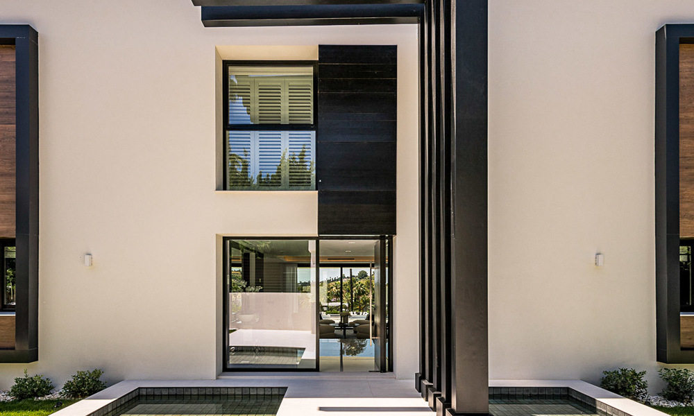 Spectacular modern designer villa for sale, frontline golf in Nueva Andalucia, Marbella 27193