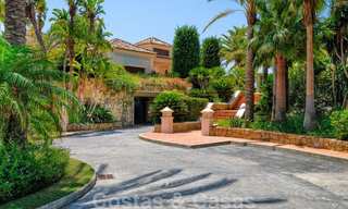 Traditional classic Mediterranean luxury villa for sale with stunning sea views in a gated community on the Golden Mile, Marbella 27286 