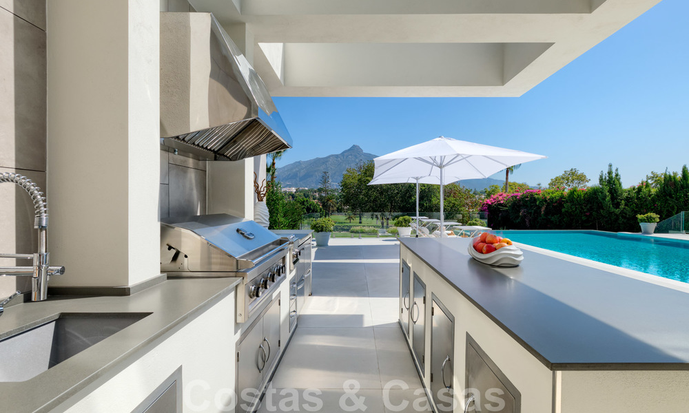 Exclusive new modern villa for sale, directly on the Las Brisas golf course in the Golf Valley of Nueva Andalucia, Marbella 27441