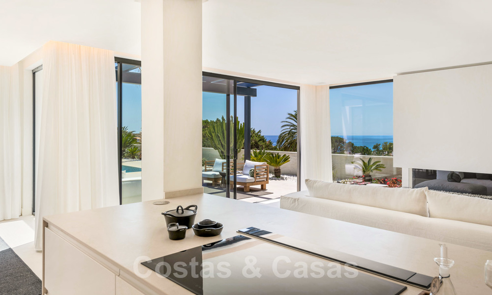 Ready to move in contemporary Mediterranean villa with sea views for sale at a short walking distance to the beach and all amenities, beach side Elviria in Marbella 27554