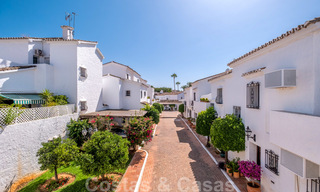 Beautifully renovated property with 4 bedrooms within walking distance to local amenities and Puerto Banus in Marbella 27606 