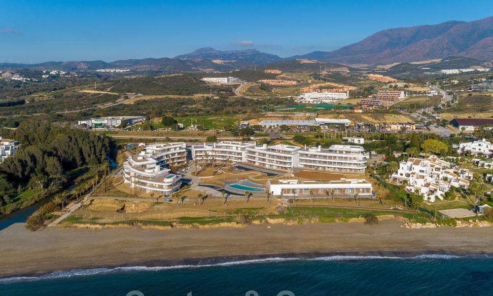 Spectacular modern luxury beachfront penthouses for sale in Estepona, Costa del Sol. Ready to move in. Promotion! 27801