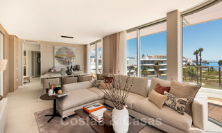 Spectacular modern luxury frontline beach apartments for sale in Estepona, Costa del Sol. Ready to move in. 27869 