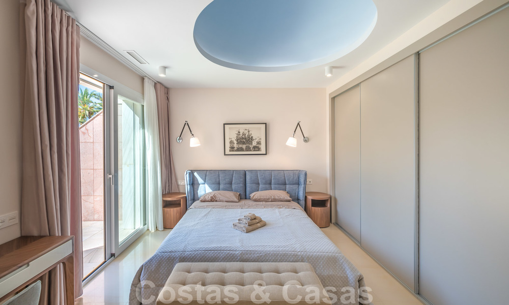 Renovated flat for sale in the iconic first line beach complex Gray D'Albion in Puerto Banus, Marbella 28357