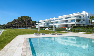 Private resale! Brand new on the market. Ultra deluxe avant garde beach front apartment for sale in an exclusive complex on the New Golden Mile, Marbella - Estepona 28700 