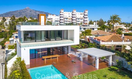 For sale, modern villa ready to move in, within walking distance to Puerto Banus in Nueva Andalucia, Marbella 28647