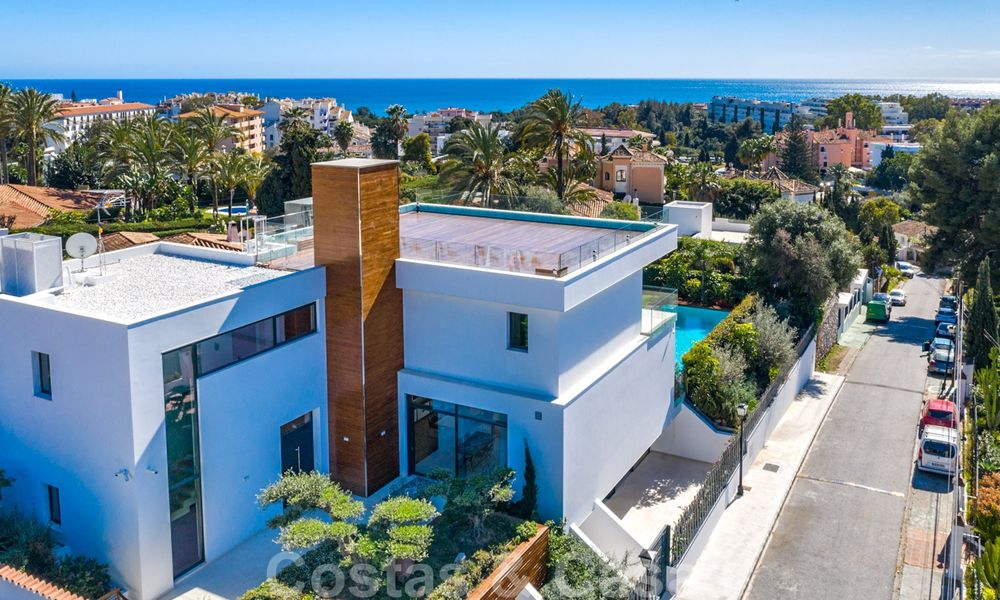 For sale, modern villa ready to move in, within walking distance to Puerto Banus in Nueva Andalucia, Marbella 28649
