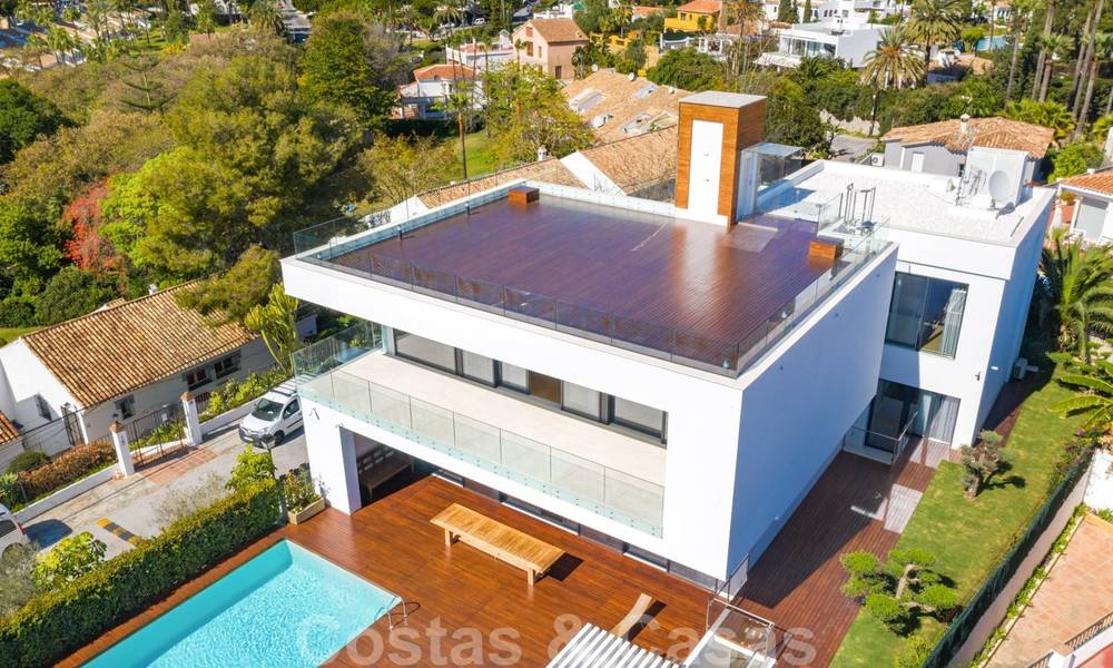 For sale, modern villa ready to move in, within walking distance to Puerto Banus in Nueva Andalucia, Marbella 28650