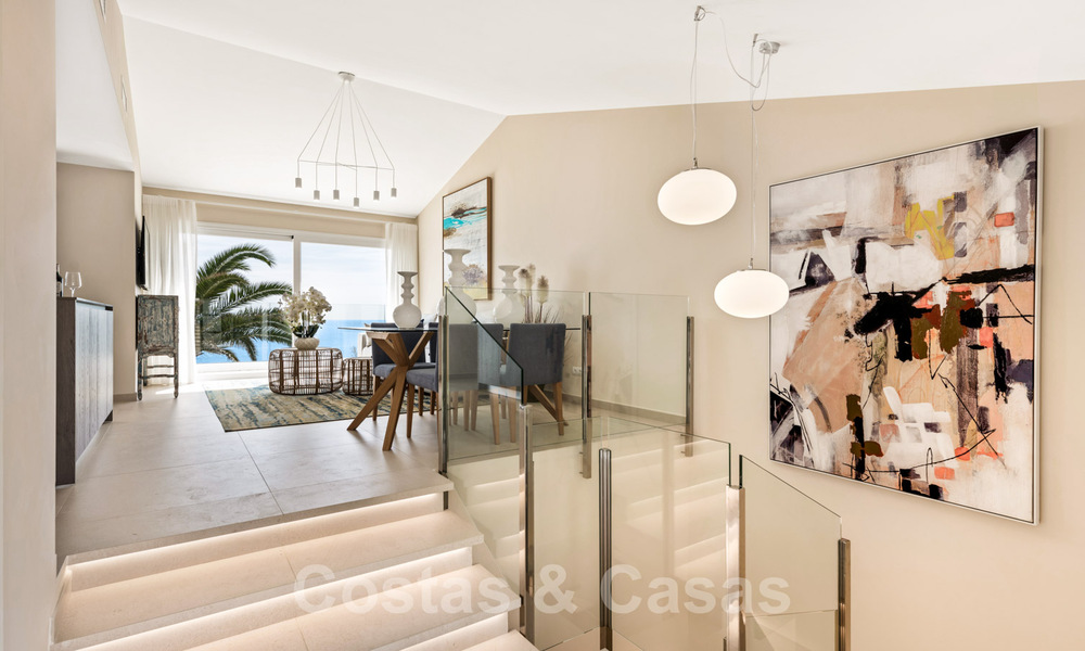 For sale, move-in ready, fully renovated beachfront villa with sea view in Estepona West 28900