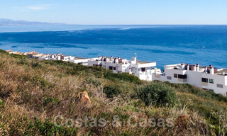 Stylish, new contemporary design villa for sale with panoramic views over the sea, near Estepona 28924 