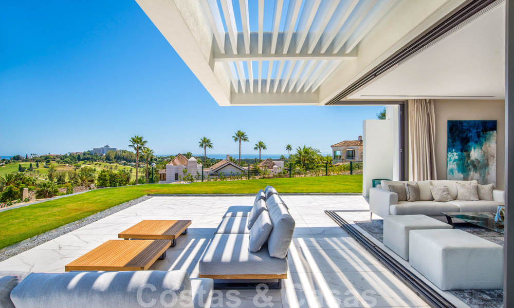 Spacious newly built apartments for sale with private pool in a gated resort in Benahavis - Marbella 29075