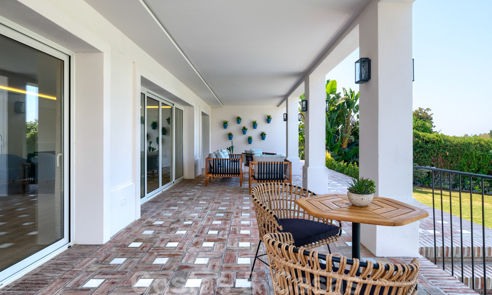 For sale, frontline golf villa, tastefully renovated in sought after, quiet neighbourhood in Guadalmina - Marbella 29238