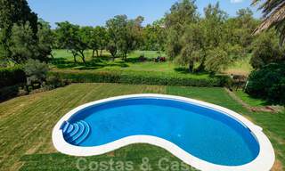For sale, frontline golf villa, tastefully renovated in sought after, quiet neighbourhood in Guadalmina - Marbella 29255 