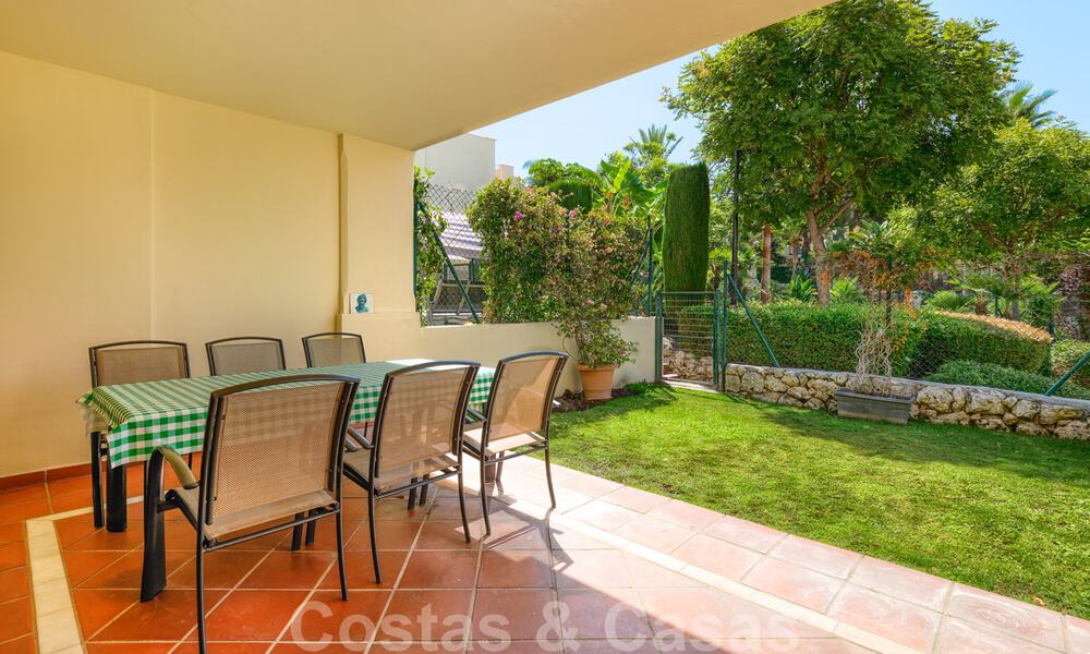 Beautiful townhouse for sale with 3 bedrooms within walking distance of amenities and Puerto Banus in Nueva Andalucia, Marbella 29290