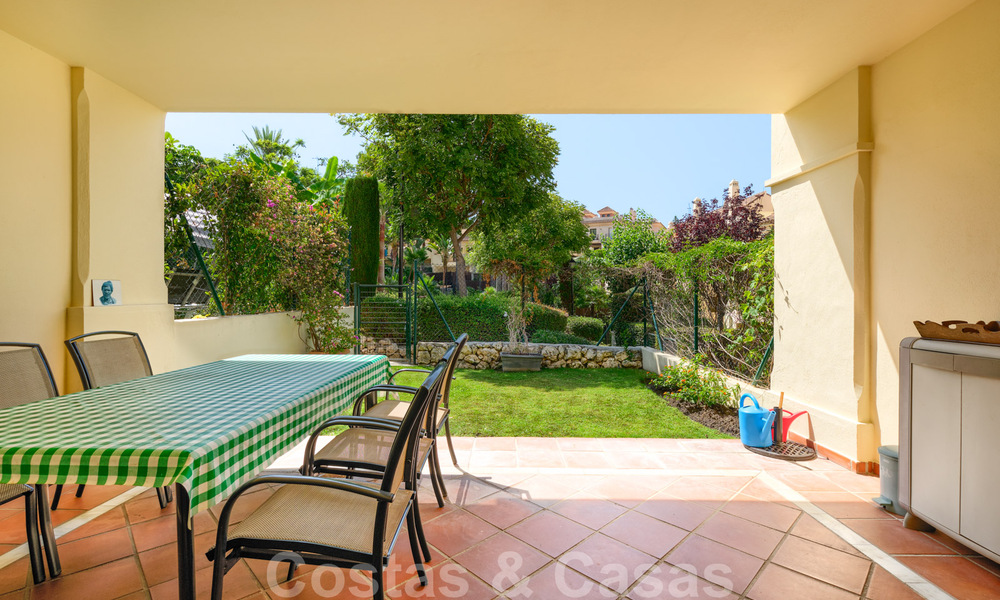 Beautiful townhouse for sale with 3 bedrooms within walking distance of amenities and Puerto Banus in Nueva Andalucia, Marbella 29291