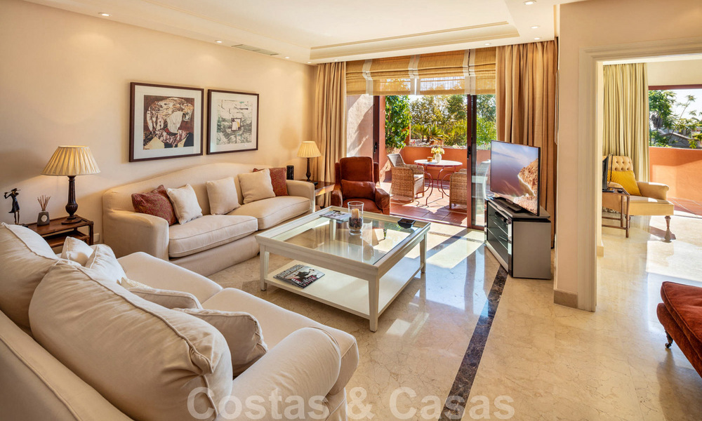 Luxury penthouse apartment for sale with sea views, within walking distance to Puerto Banus in Nueva Andalucia, Marbella 29599