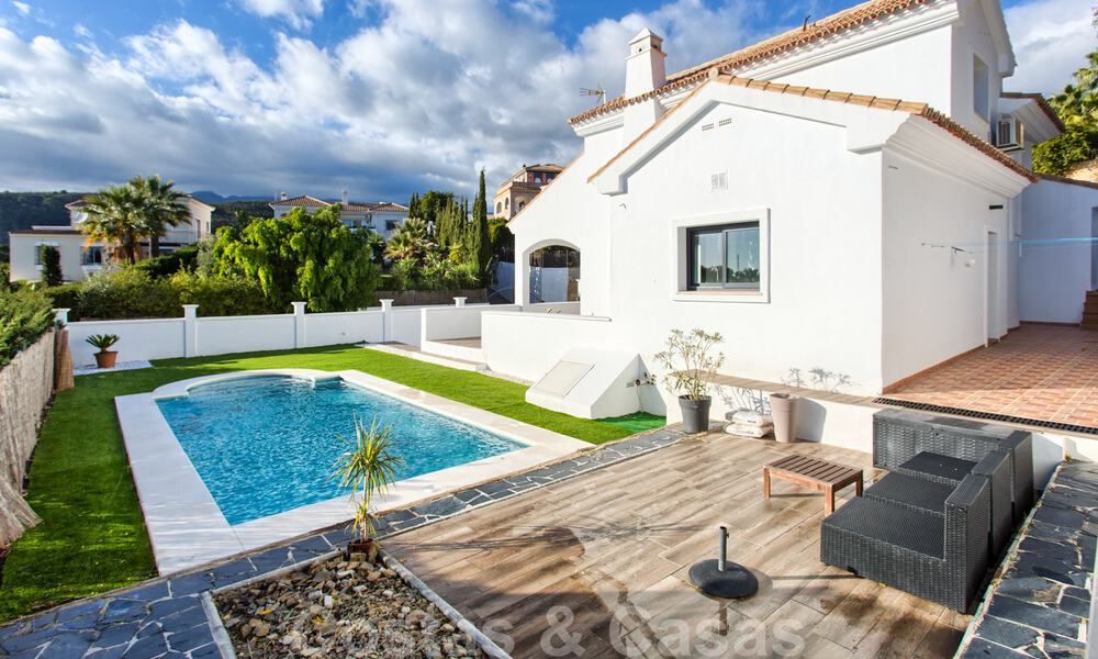 For sale, renovated villa with a contemporary interior on the New Golden Mile, Marbella - Estepona 29368