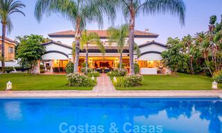 Spectacular elegant beachside mansion for sale in west Marbella 29429 