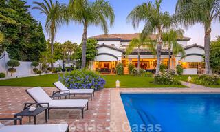 Spectacular elegant beachside mansion for sale in west Marbella 29430 