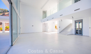 Modern new build villa with panoramic mountain- and sea views for sale in the hills of Marbella East. Almost ready. 57685 