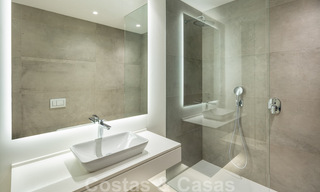 Spacious new modern beachside luxury villa for sale near the golf course in Marbella - Estepona 30153 