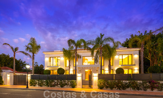 Spacious new modern beachside luxury villa for sale near the golf course in Marbella - Estepona 30181 