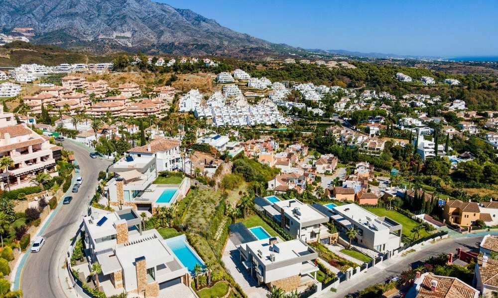 Last villa! Contemporary modern newly built villa with sea views for sale in Nueva Andalucia, Marbella 30317