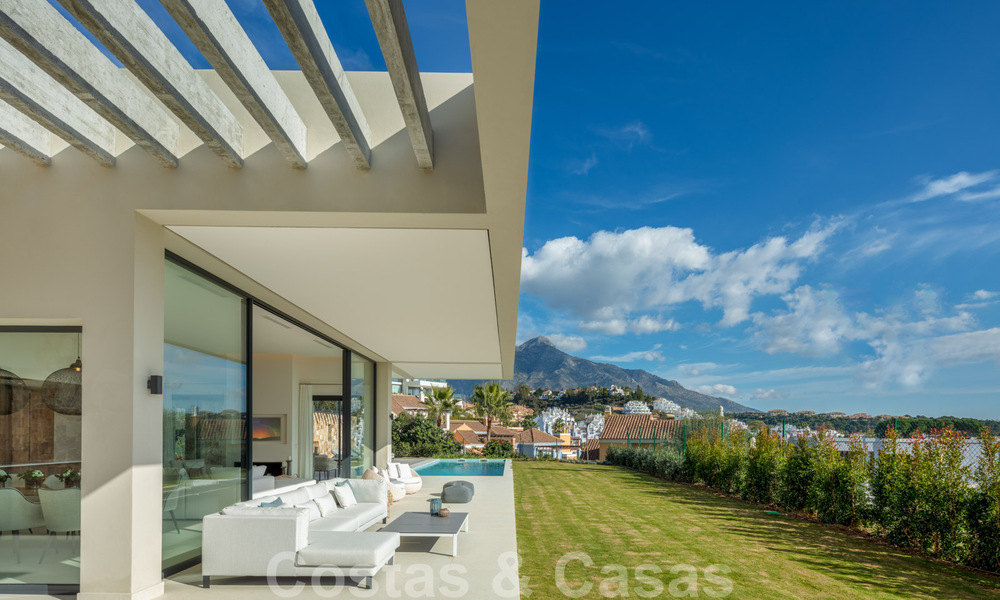 Last villa! Contemporary modern newly built villa with sea views for sale in Nueva Andalucia, Marbella 30344