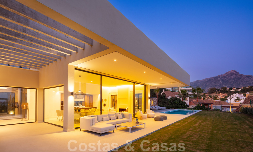 Last villa! Contemporary modern newly built villa with sea views for sale in Nueva Andalucia, Marbella 30352