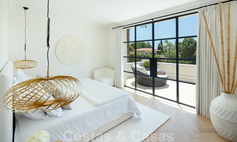 2 Elegant top quality new luxury villas for sale in a classic and Provencal style above the Golden Mile in Marbella 30469