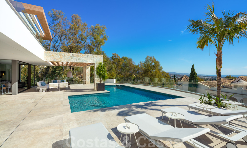 Brand new contemporary style villa in a gated community with panoramic sea views for sale in Benahavis - Marbella 30673