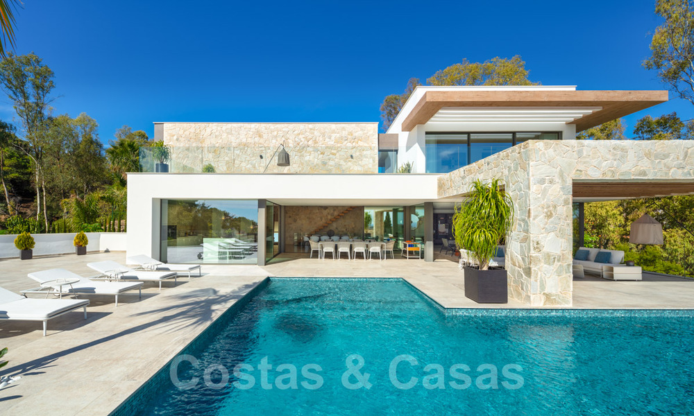 Brand new contemporary style villa in a gated community with panoramic sea views for sale in Benahavis - Marbella 30674