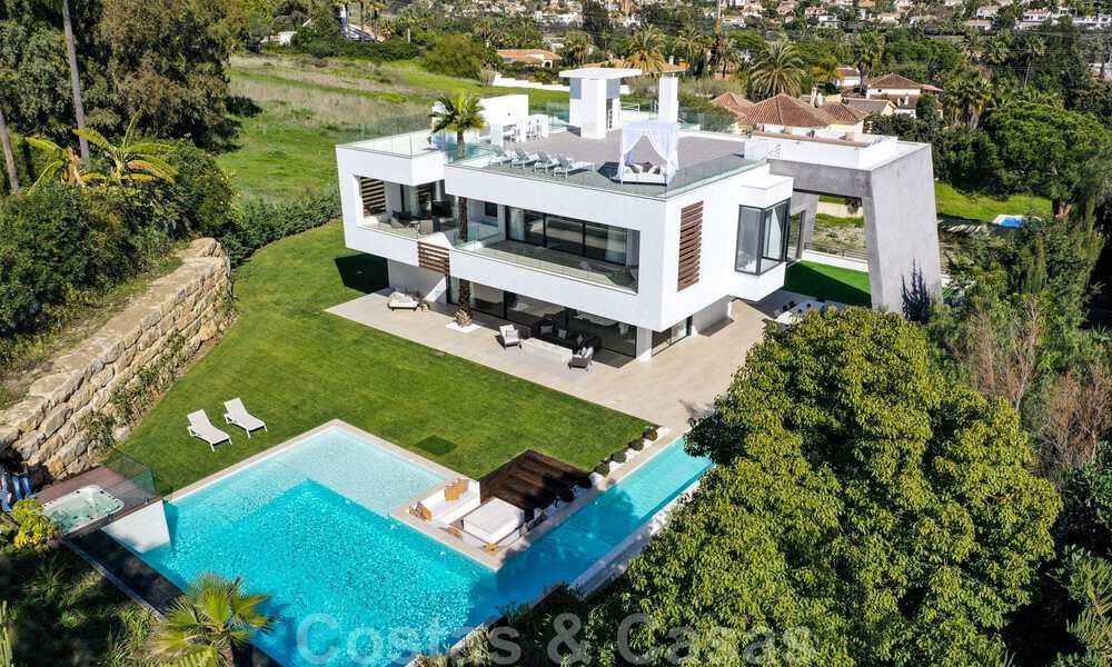 Ready to move in modern villa for sale within walking distance to amenities and Puerto Banus in Nueva Andalucia, Marbella 30701