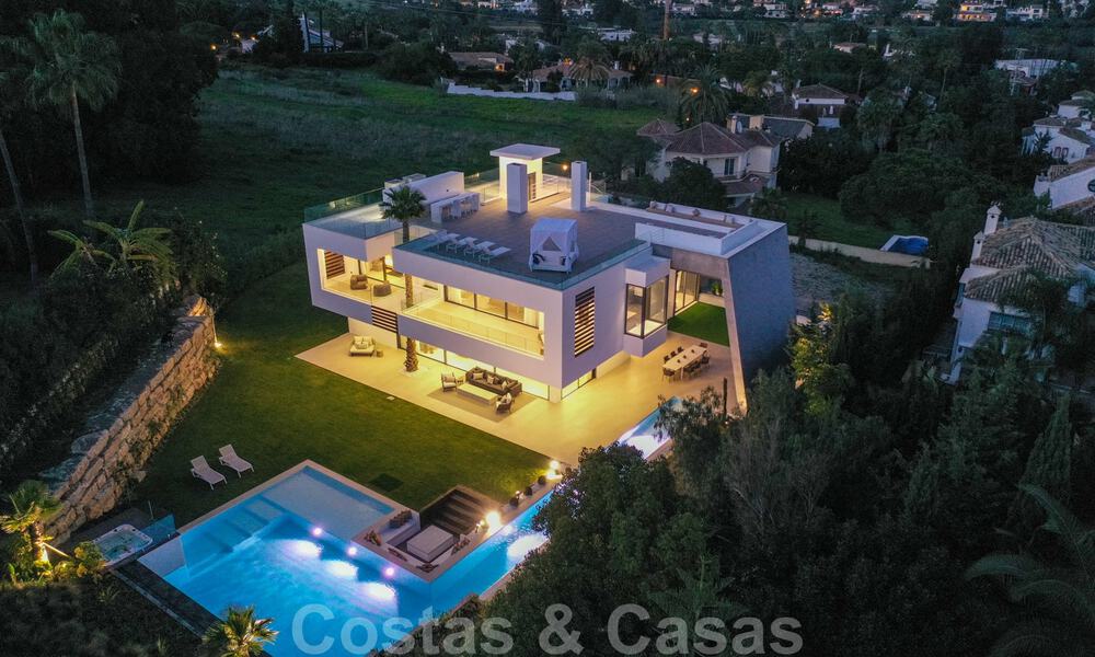 Ready to move in modern villa for sale within walking distance to amenities and Puerto Banus in Nueva Andalucia, Marbella 30710