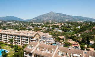 Renovated penthouse apartment for sale with sea views and within walking distance to all amenities and Puerto Banus in Nueva Andalucia, Marbella 30930 