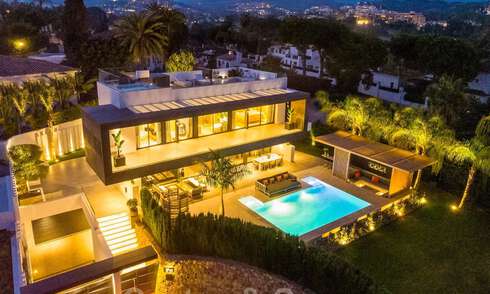 Modern design villa for sale in the heart of Nueva Andalucia, Marbella 30818