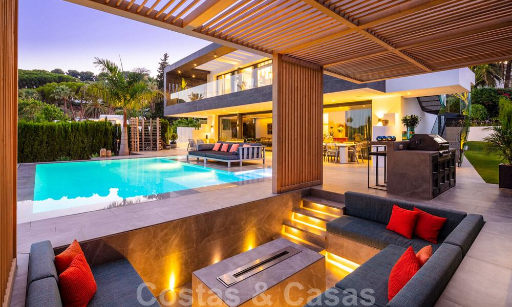 Modern design villa for sale in the heart of Nueva Andalucia, Marbella 30819