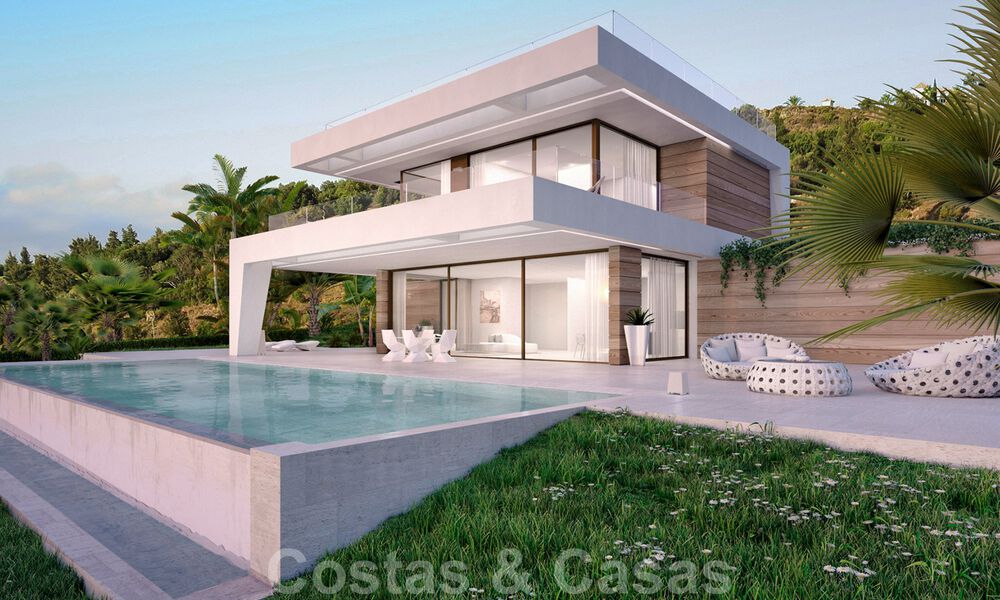 Modern new build villa for sale, directly on the golf course with panoramic golf, mountain and sea views in Estepona 30871