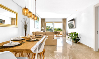 Timeless luxury flat for sale with sea views on the Golden Mile, between Puerto Banus and Marbella 30882 