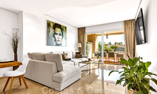 Timeless luxury flat for sale with sea views on the Golden Mile, between Puerto Banus and Marbella 30883 