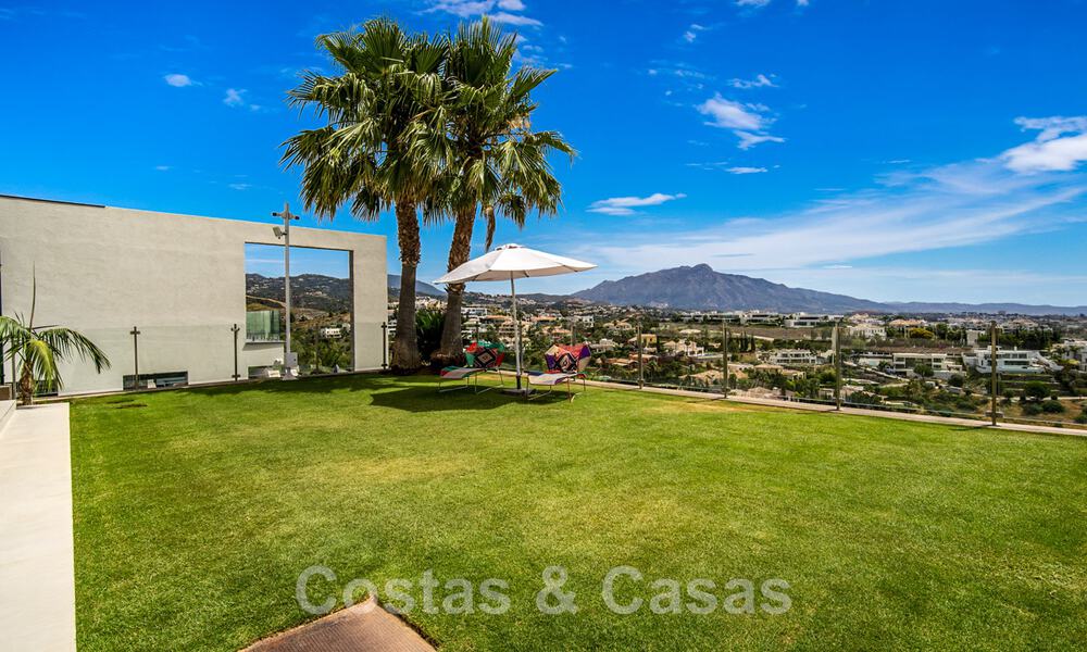 Modern villa for sale, frontline golf with panoramic mountain, golf and sea views in Benahavis - Marbella 42263