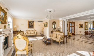 Stately classic Mediterranean style country villa for sale on the New Golden Mile near the beach and Estepona Centre 31398 