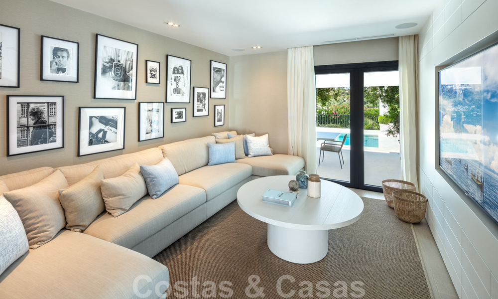 Ready to move into, First line golf, fully renovated luxury villa in gated and secured residential area for sale in Nueva Andalucia, Marbella 31219