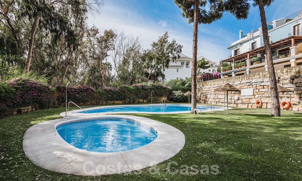 Renovated family home for sale in gated complex close to Puente Romano on the Golden Mile in Marbella 31291