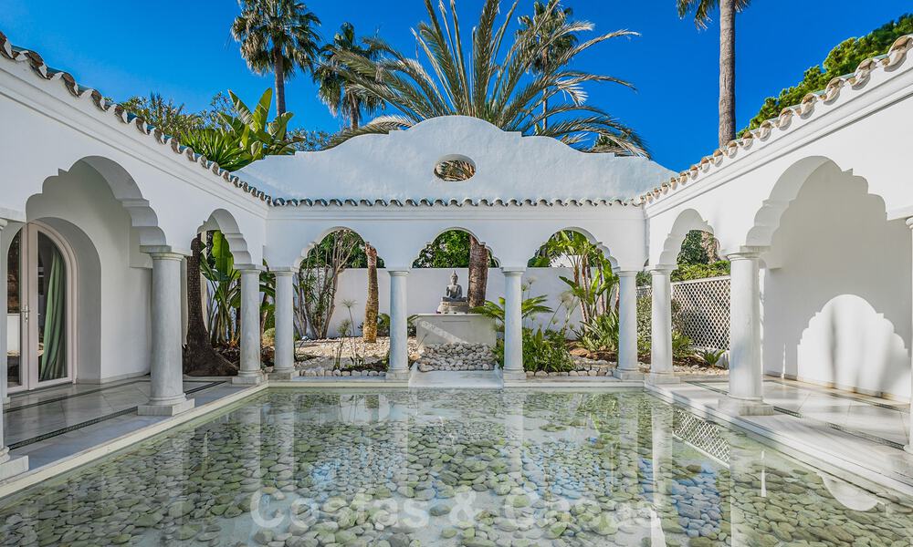 Unique Andalusian-Moorish style mansion at walking distance to the beach and the golf course for sale in west Marbella 31325