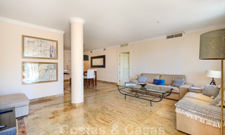 Spacious apartment with a large terrace for sale in a complex on the Golden Mile in Marbella 31341 