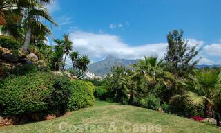 Spacious luxury flat with a large terrace in a small residence on the Golden Mile for sale in Marbella 31598 